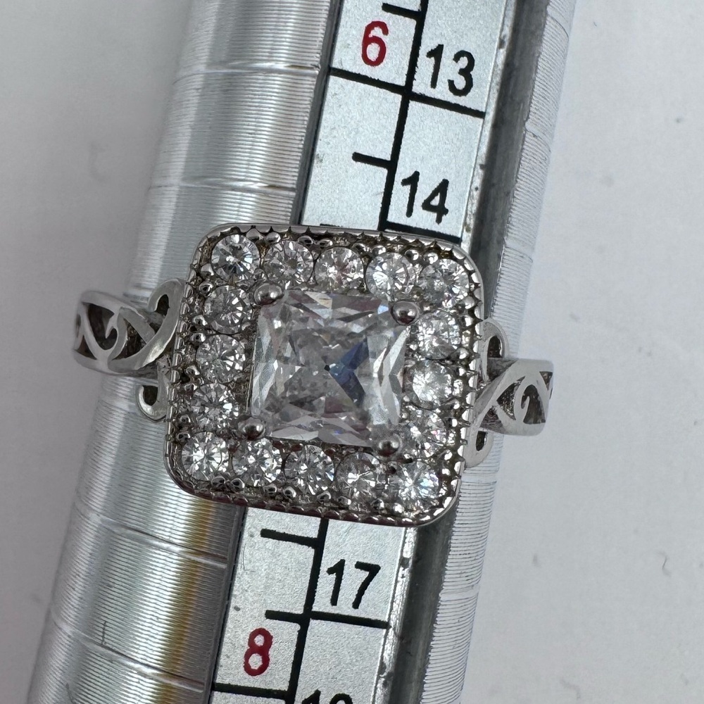 NWT Ryze Ryze White Frost CZ .925 Sterling Silver Ring - Size 7